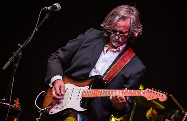Craig Thatcher Band performs an acoustic evening of Eric Clapton Retrospective