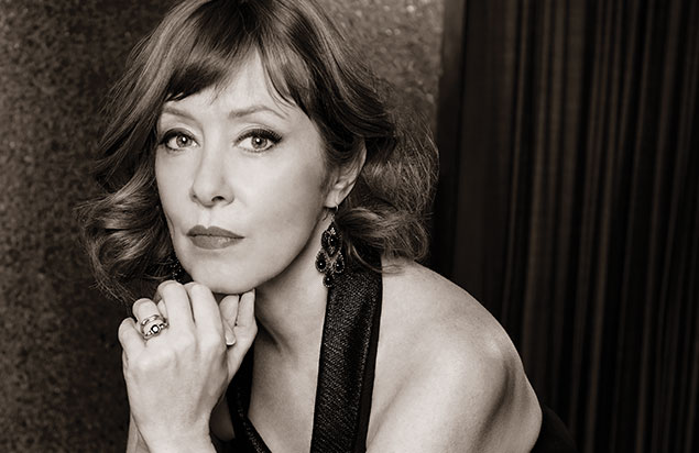 Suzanne Vega - Live Stream from Blue Note Jazz Club