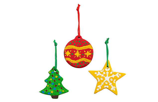 Family Workshop: Ceramic Holiday Ornaments (Ages 4-9)